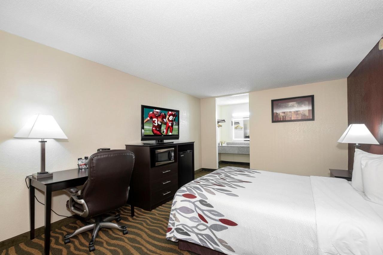 Red Roof Inn Murray Esterno foto